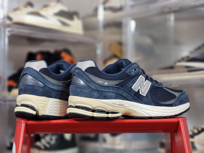 New balance 1906