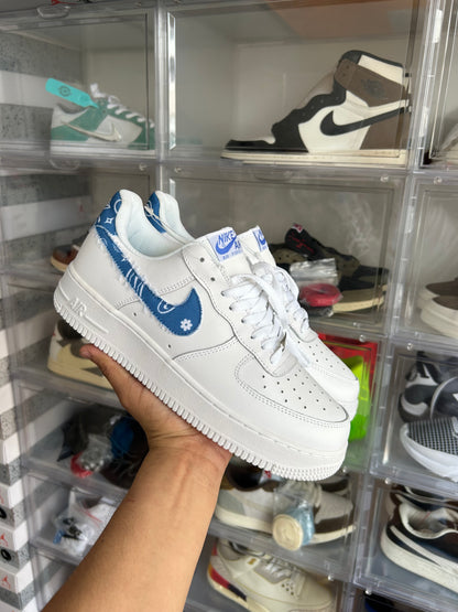 NIKE AF1