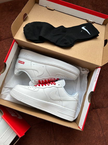 NIKE AF1 supreme