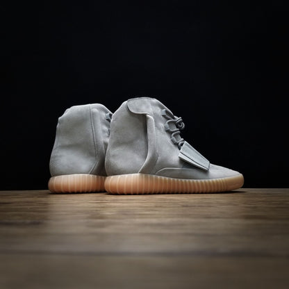 YEEZY 750 OG Light Brown