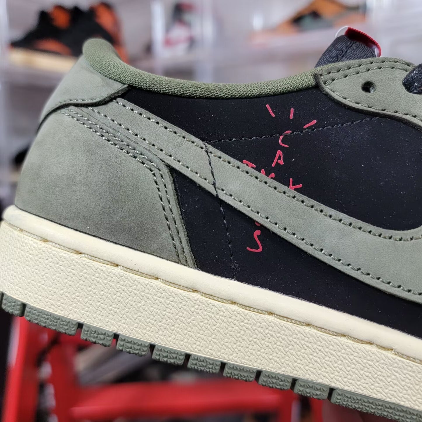 Travis Scott x Nike Air Jordan 1 Low OG