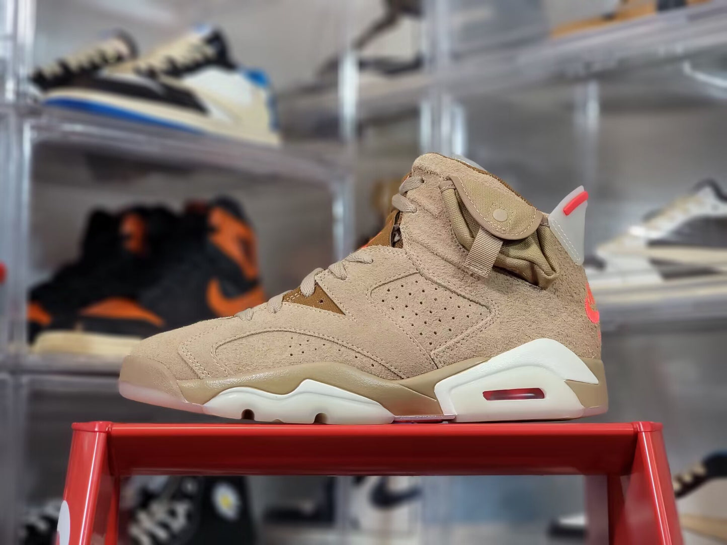 Travis Scott x Air Jordan 6“British Khaki”