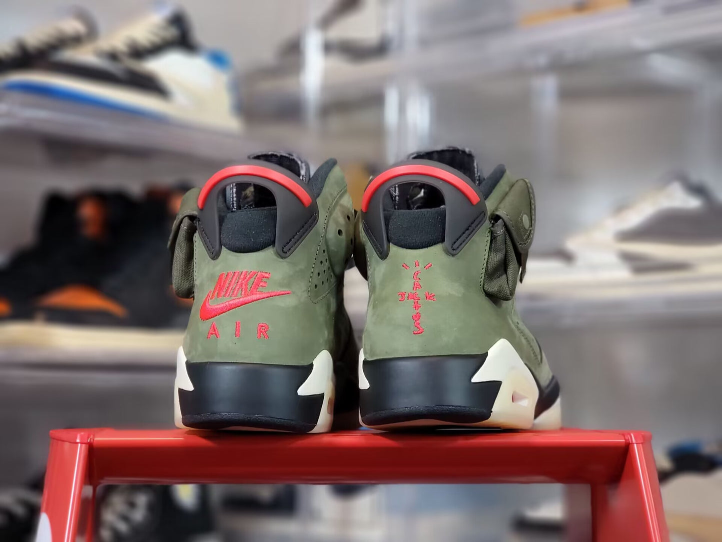 Travis Scott x Air Jordan 6