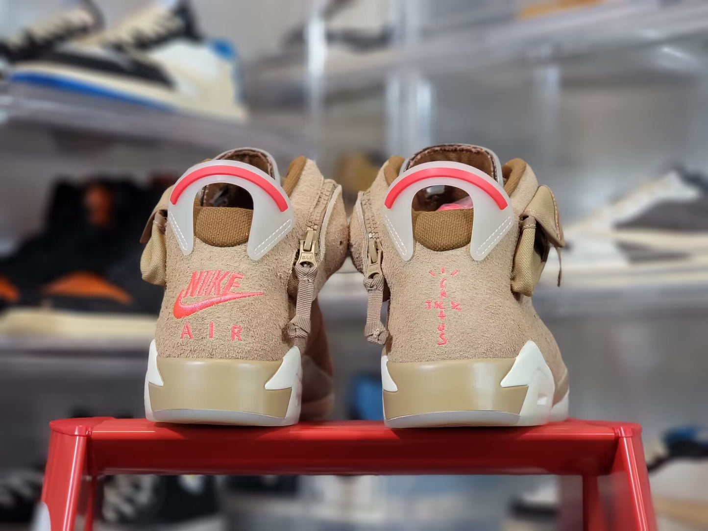 Travis Scott x Air Jordan 6“British Khaki”